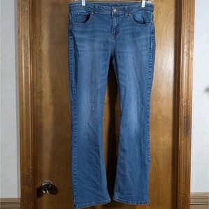 APT. 9 Women's Jeans Size 14 Blue Denim Boot Cut Stretch Flap Back Pockets 35x30